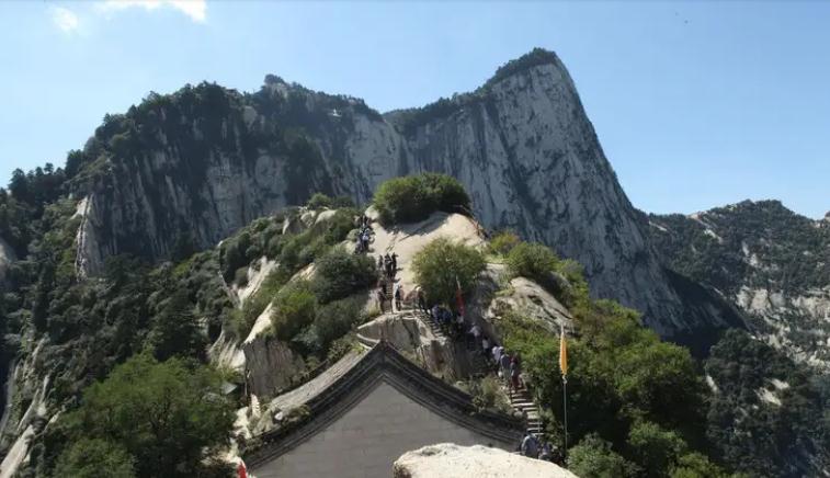 2025年8月9号农历闰六月十六日,黄历忌宜财神方位查询