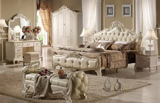 2025年8月23号农历七月初一日,黄历忌宜财神方位查询