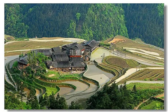 2025年9月26号农历八月初五日,黄历忌宜财神方位查询