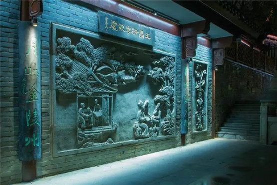 2025年10月13号农历八月廿二日,黄历忌宜财神方位查询