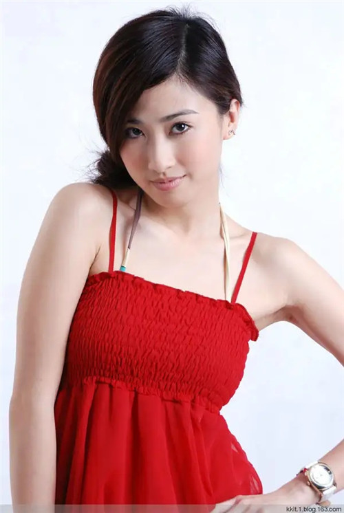 生肖属鸡2026年几月会出现桃花？