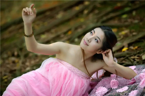 2026年烂桃花必纠缠的生肖