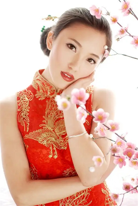 表面躺平实则偷偷闷声发财的生肖