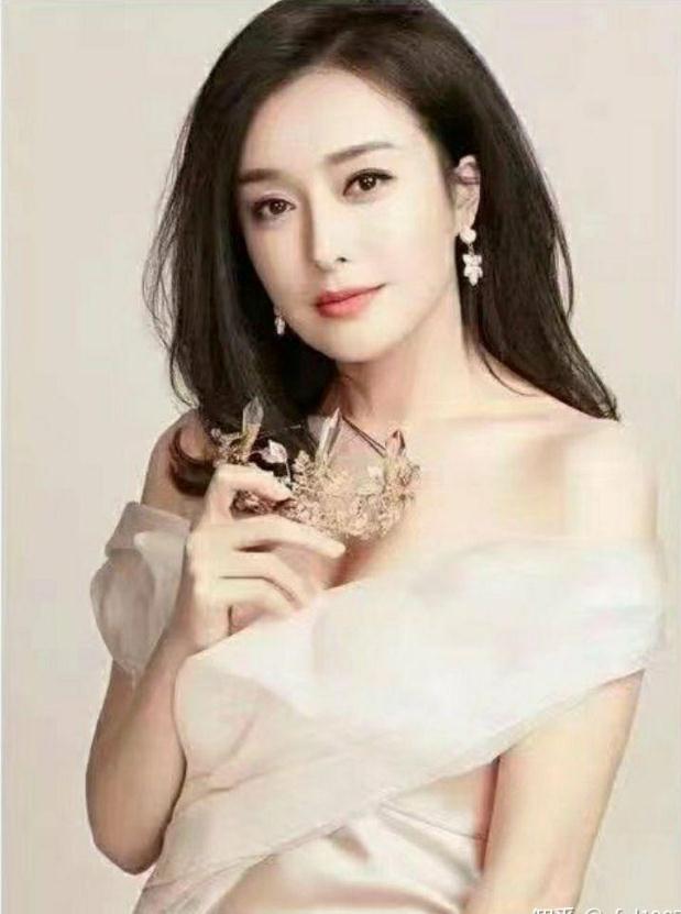 能在官场上混得风生水起的生肖女人