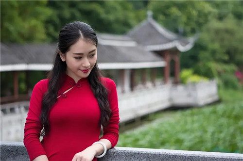 越老越风光的生肖女